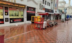 Yoğun Sağanak Osmaniye’yi Vurdu, İşlek Caddeler Boş Kaldı