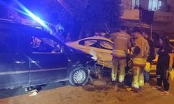 Sokak Kesişimindeki Kazada 4 Kişi Yaralandı