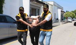 Adana'da Genç Kadını Evinin Önünde Bıçaklayan Platonik Aşık Tutuklandı