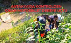 Antakya'da Kontrolden Çıkan Motosiklet Dereye Uçtu