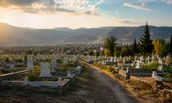 Başkandan Osmaniye'nin O İlçesine Mezarlık Bağışı