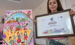 300 Bin Kişiyi Geride Bıraktı! 8 Yaşındaki Asya Dünya Birincisi Oldu