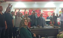 Bahri Koca Teşkilatı Büyütüyor! Eski İlçe Başkanlarına MHP Rozeti Taktı