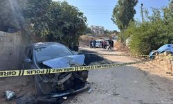 Hatay'da İş Makinesine Çarpan Sürücü Hayatını Kaybetti