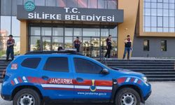 Mersin Silifke Belediyesi rüşvet operasyonunda kimler tutuklandı?