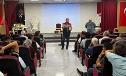 Osmaniye'de Çiftçilere B-Reçete Eğitimi