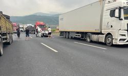 Son Dakika! Osmaniye TAG Otoyolu'nda Dehşet Anları! Tıra Çarpan Otomobilde Can Pazarı