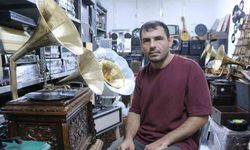 Adana gramofon tamircisi asırlık makineleri hayata döndürüyor