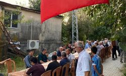 Anahtar Parti Kadirli’den şehit Taner Torun için anlamlı katılım