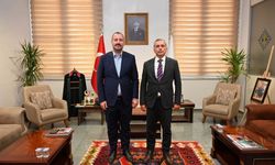 MHP Merkez İlçe Başkanı Tuncer’den Başkan Çenet’e Ziyaret