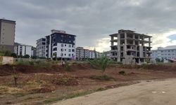 Deprem Hafriyatı Yetmedi Temel Toprağı da Döküldü!