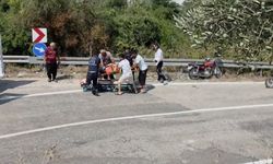Kadirli’de Motosiklet Bariyerlere Çarptı, 2 Yaralı