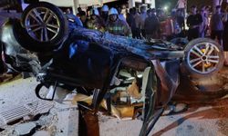 Takla atan otomobilde sıkışan sürücü kurtarıldı