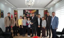 Atatürk Ortaokulu Öğrencilerinden Yapay Zekâ Destekli Dijital Masal Kitabı