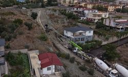 Bahçe'de 3 Mahallede Yağmur Suyu Kanalı Çalışmaları Başladı