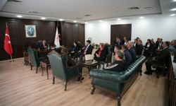 Bahçe’de Cumhuriyet Bayramı Dolayısıyla Tebrikat Töreni Düzenlendi