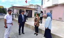 Demirdöğen, Karacaoğlan Kız Öğrenci Yurdu’nu Ziyaret Etti