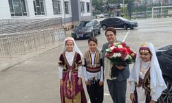 Derya Yanık'tan Osmaniye 75. Yıl Ortaokulu'na Ziyaret