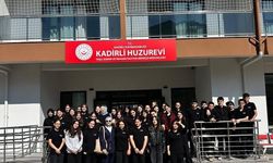 Şehit Orhan Gök Lisesi Öğrencilerinden Kadirli Huzurevi’ne Anlamlı Ziyaret