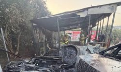 Kulübede Başlayan Alevler 3 Araca Sıçradı