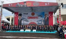 Osmaniye’de Cumhuriyet Bayramı Kutlamaları Valilik Meydanı'nda Coşkuyla Başladı