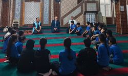 Osmaniye’de Cami-Çocuk Buluşması