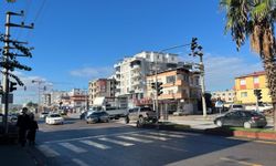 Osmaniye'de trafik çilesi! Işıklar bozulunca herkes aynı anda kavşağa girdi...