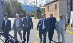 Yarbaşı Belediyesi'nde Karaçarlı Mahallesi'nin Yolları Sıcak Asfaltla Yenilendi