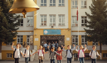 2025 Kasım Ara Tatili Resmi Kararı Açıklandı! MEB O Tarihi Verdi: Öğrenciler Tam 9 Gün Mı Tatil Yapacak?