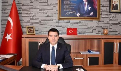 Toprakkale Kaymakamı Özer’den Kurtuluşun 104. Yılına Anlamlı Mesaj