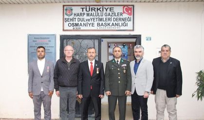 Osmaniye’de Anlamlı Bayram Buluşması: Tugay Komutanlığından Şehit Yakınları ve Gazilere Ziyaret