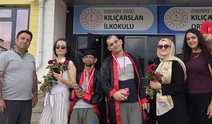 Osmaniye'de Özel Öğrencilerin Mezuniyet Sevinci