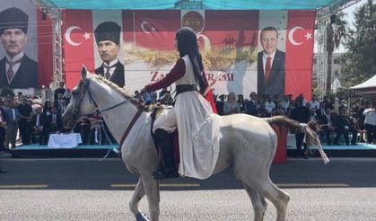 Osmaniye’deki 30 Ağustos Töreninde Dikkat Çeken Detay!