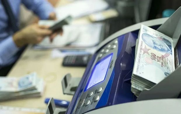 Uzaktan çalışana daha az maaş yok! Sosyal Güvenlik uzmanı 'Ne daha yüksek ne daha düşük' dedi