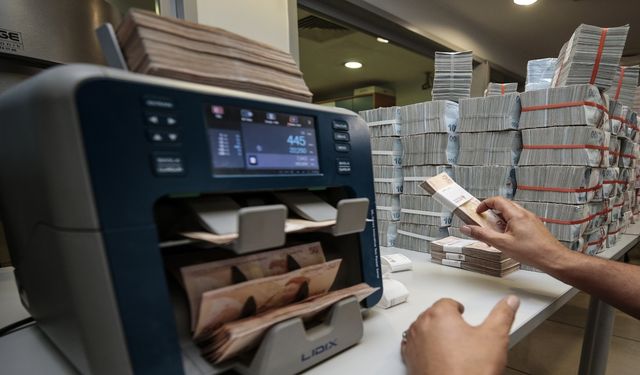 Bankalar tek tek açıkladı: Kim ne kadar faizsiz kredi veriyor belli oldu