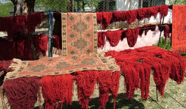 Osmaniye’de kadınlar kök boyalarla kültürü geleceğe taşıyor