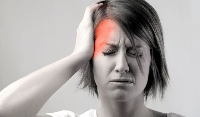Baş ağrısına ilaçsız çözüm bulundu! Bu ürün ağrıları bıçak gibi kesiyor...