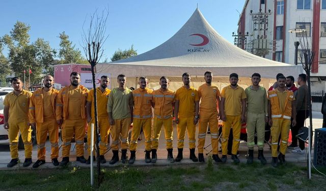 Osmaniye'nin Yeşil Muhafızları Kadirli Ormancılarından Kızılay'a Can Suyu