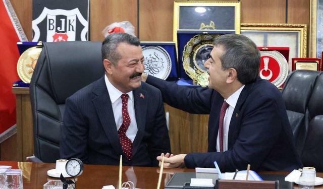 Yarbaşı Belediye Başkanı Aksoy, Bakan Tekin'e Taleplerini Sıraladı