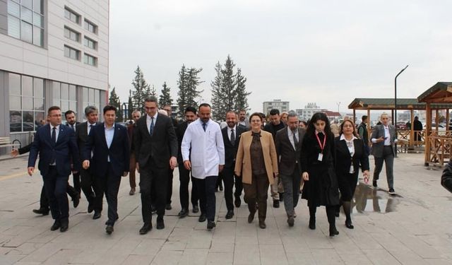 Derya Yanık’tan Osmaniye Eğitim ve Araştırma Hastanesi’ne Ziyaret