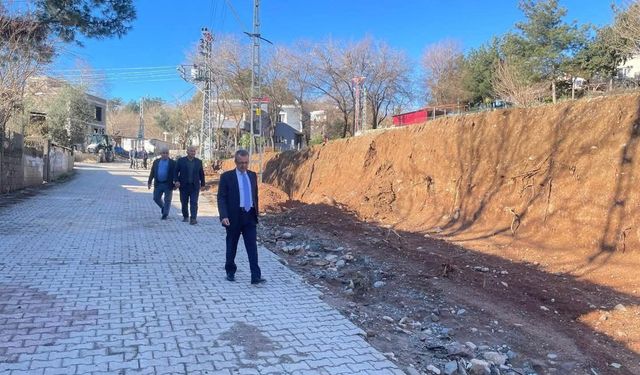 Ellek’te Hizmet Atağı Başkan Abbas Yeşildemir Projeleri Yerinde İnceledi