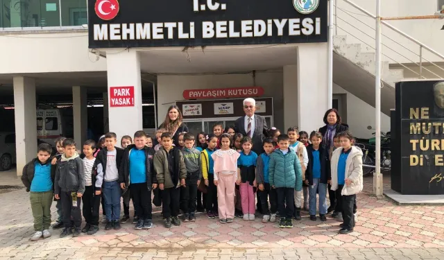 Minik Öğrencilerden Mehmetli Belediyesi’ne Anlamlı Ziyaret