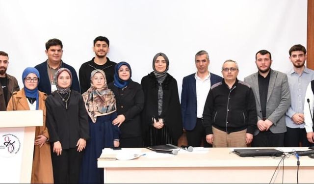 OKÜ’de “Modern Çağda Müslüman Genç Olmak” Konferansı Düzenlendi