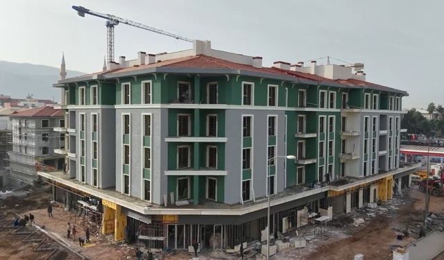 Osmaniye’de deprem sonrası yeniden inşa hız kazandı: 12 bin 557 konut teslim edildi