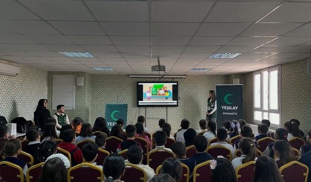 Yeşilay, Mithatpaşa İlkokulu’nda Sağlıklı Yaşam ve Teknoloji Farkındalığı Etkinliği Düzenledi
