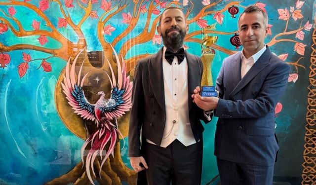 Akif Manaf’a İskandinavya’dan “Global Peace Prize” Ödülü