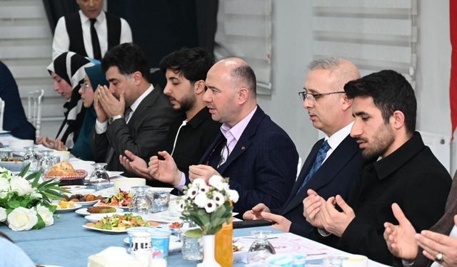 Vali Serdengeçti’den Gençlere Kritik Tavsiye: "Karşılığını Mutlaka Alacaksınız"