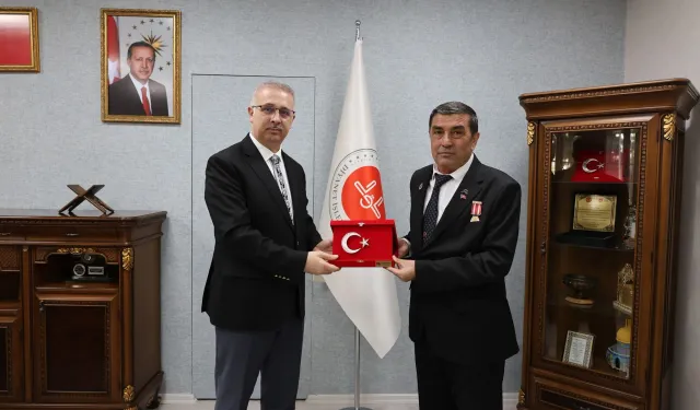 Osmaniye Şehit Aileleri ve Gaziler Derneği, İl Müftüsü Dr. Ahat Taşcı’yı Ziyaret Etti