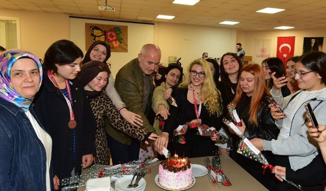 Osmaniye’de Kız Yurdunda Nefes Kesen Mücadele: Kimse Bu Kadarını Beklemiyordu!