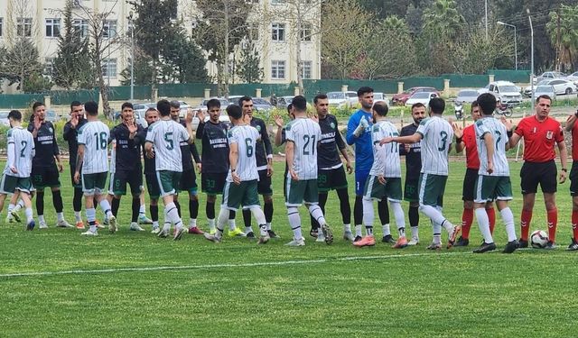 Düziçi Belediyespor'un Namağlup Unvanı Sona Erdi: Yeşilovaspor Deplasmanda Güldü